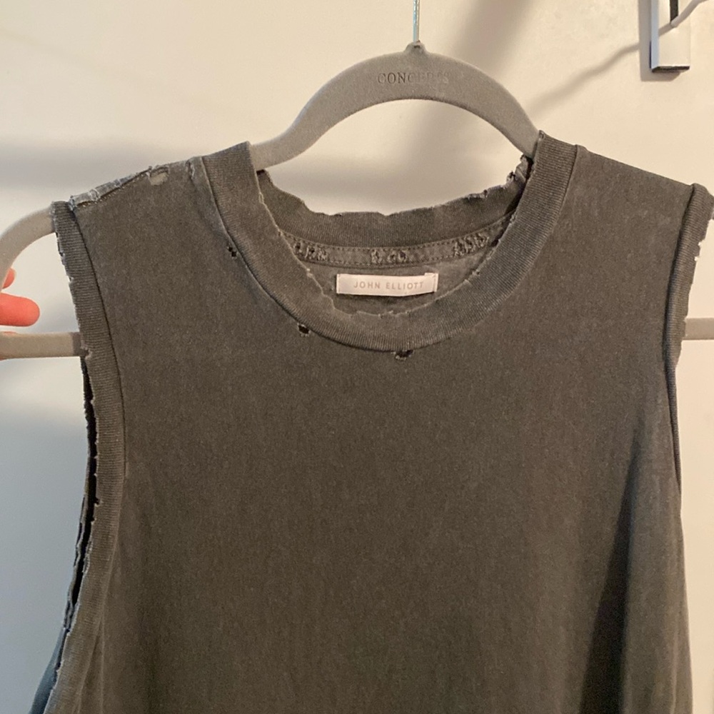 John Elliott women’s distressed muscle tank